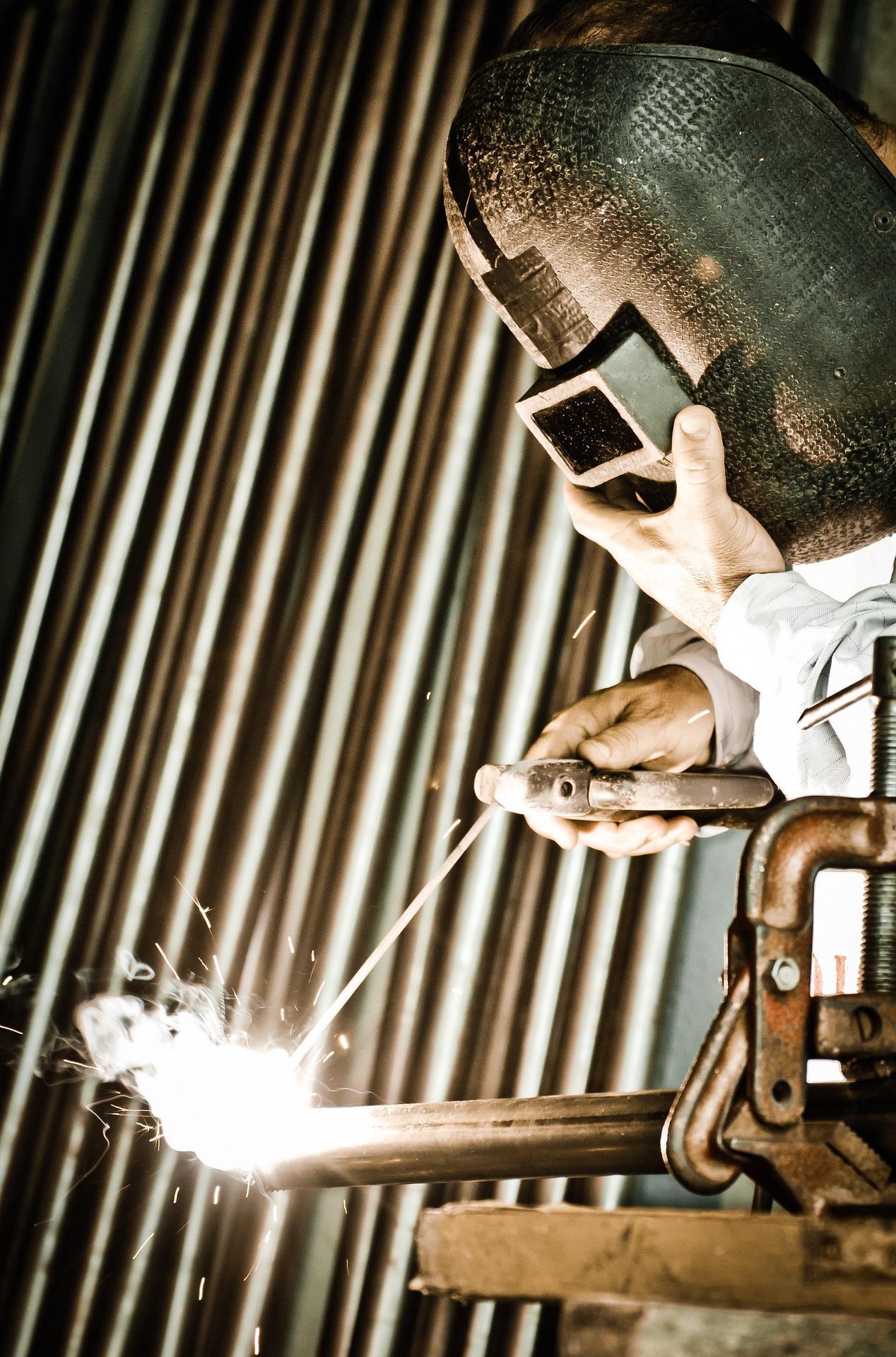welding-181656_1920
